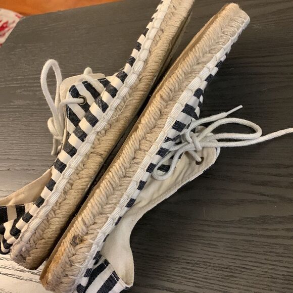 J.Crew Espadriles size 9 cloth upper. Worn once - Picture 6 of 8